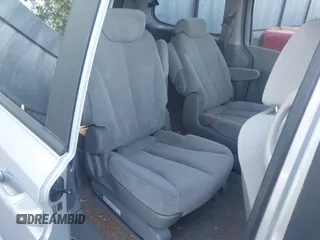 2006 Kia Sedona LX with VIN KNDMB233366032380, listed as a IAAI auction lot 42196919 with 132,336 mi miles. Bid and sale history available at carsss.com. Image 8.