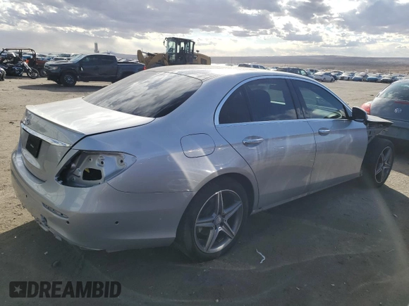 2017 Mercedes-Benz E-Class E 300 Luxury with VIN WDDZF4JB5HA036310, listed as a Copart auction lot 45744255 with 17,600 mi miles and Salvage Title. Bid and sale history available at carsss.com. Image 3.