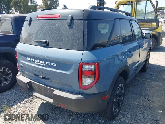 2024 Ford Bronco Sport Outer Banks with VIN 3FMCR9C68RRE01957, listed as a IAAI auction lot 42163509 with 12,586 mi miles and . Bid and sale history available at DreamBid. Image 4.
