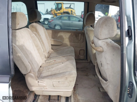 2003 Mazda MPV LX with VIN JM3LW28A730338415, listed as a IAAI auction lot 41741593 with 206,877 mi miles. Bid and sale history available at carsss.com. Image 8.