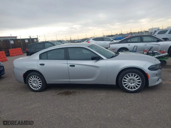 2019 Dodge Charger Police with VIN 2C3CDXKT6KH647846, listed as a IAAI auction lot 41976230 with 109,622 mi miles. Bid and sale history available at carsss.com. Image 13.