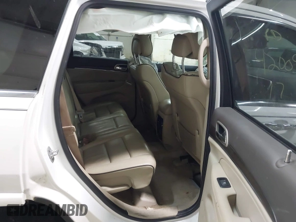 2017 Jeep Grand Cherokee Overland with VIN 1C4RJFCG7HC749730, listed as a IAAI auction lot 42009994 with 111,073 mi miles. Bid and sale history available at carsss.com. Image 8.