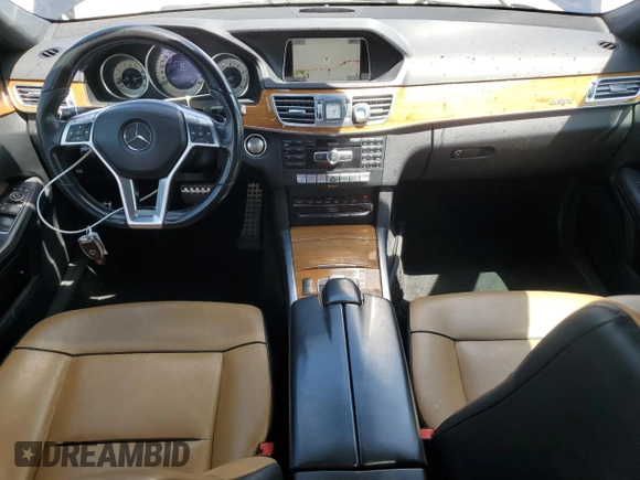 2015 Mercedes-Benz E 350 Luxury with VIN WDDHF8JB0FB133909, listed as a Copart auction lot 59902405 with 114,177 mi miles and Salvage title. Bid and sale history available at DreamBid. Image 8.