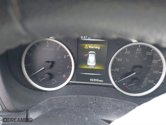 2016 Nissan Sentra SR with VIN 3N1AB7AP2GL660107, listed as a IAAI auction lot 41511684 with 92,293 mi miles. Bid and sale history available at carsss.com. Image 7.