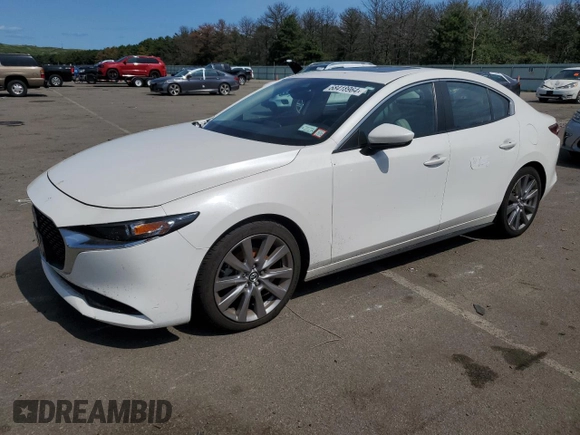 2021 Mazda 3 Preferred with VIN JM1BPBCL3M1340622, listed as a Copart auction lot 68418964 with 41,524 mi miles and Salvage Title. Bid and sale history available at DreamBid. Image 1.
