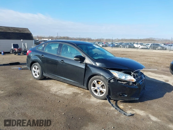 2013 Ford Focus SE with VIN 1FADP3F28DL260843, listed as a IAAI auction lot 41889090 with 131,636 mi miles. Bid and sale history available at carsss.com. Image 1.