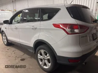2013 Ford Escape SE z VIN 1FMCU9G93DUD04038, wystawiony jako IAAI lot #42587629 z przebiegiem 213 211 mil mil oraz . Historia ofert i sprzedaży dostępna na DreamBid. Obrazek 31.