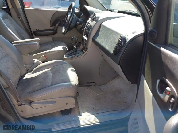 2004 Saturn VUE V6 with VIN 5GZCZ534X4S833070, listed as a IAAI auction lot 41488253 with 249,514 mi miles. Bid and sale history available at carsss.com. Image 5.