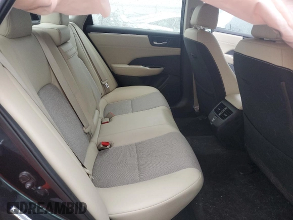 2018 Honda Clarity Plug-In Hybrid with VIN JHMZC5F12JC022625, listed as a Copart auction lot 85524514 with 29,101 mi miles and Salvage Title. Bid and sale history available at carsss.com. Image 10.
