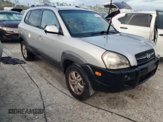 2008 Hyundai Tucson SE with VIN KM8JN72D58U878425, listed as a Copart auction lot 75510894 with 0 mi miles and Non Repairable. Bid and sale history available at carsss.com. Image 4.