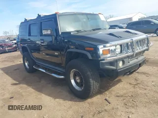 2005 Hummer H2 SUV with VIN 5GRGN23U05H128420, listed as a IAAI auction lot 41983395 with 194,925 mi miles. Bid and sale history available at carsss.com. Image 1.
