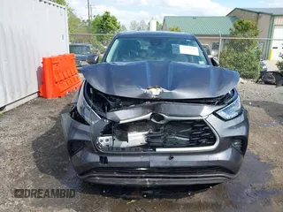 2023 Toyota Highlander L z VIN 5TDKDRAH0PS004630, wystawiony jako IAAI lot #42071940 z przebiegiem 34 441 mil mil oraz . Historia ofert i sprzedaży dostępna na DreamBid. Obrazek 12.