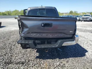 2017 Toyota Tacoma SR5 with VIN 5TFAZ5CN0HX040886, listed as a Copart auction lot 52764935 with 171,252 mi miles and Salvage Title. Bid and sale history available at carsss.com. Image 6.