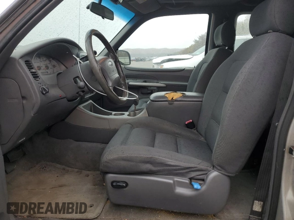 2001 Ford Explorer Sport с VIN 1FMYU70E11UC36805, выставлен на аукционе Copart как лот 47201515 с пробегом 119 307 миль миль и Чистый • Clean title. История ставок и продаж доступна на DreamBid. Изображение 7.