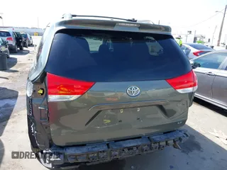 2013 Toyota Sienna LE AAS with VIN 5TDKK3DC8DS320002, listed as a IAAI auction lot 41839777 with 160,552 mi miles. Bid and sale history available at carsss.com. Image 17.