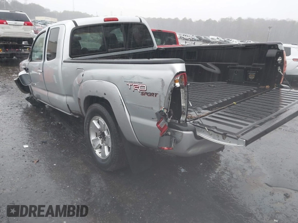 2007 Toyota Tacoma PreRunner with VIN 5TETU62N47Z426457, listed as a IAAI auction lot 41552678 with 140,467 mi miles and . Bid and sale history available at DreamBid. Image 3.