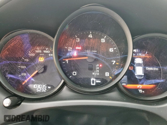 2018 Porsche Macan with VIN WP1AA2A53JLB02690, listed as a Copart auction lot 59747495 with 103,035 mi miles and Salvage title. Bid and sale history available at DreamBid. Image 9.