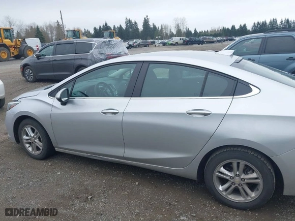 2017 Chevrolet Cruze LT with VIN 1G1BE5SM7H7241301, listed as a IAAI auction lot 41906040 with 132,922 mi miles. Bid and sale history available at carsss.com. Image 14.