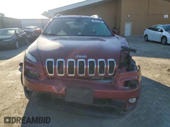 2017 Jeep Cherokee Latitude with VIN 1C4PJMCS8HW657864, listed as a Copart auction lot 89151365 with 81,549 mi miles and Salvage title. Bid and sale history available at DreamBid. Image 5.