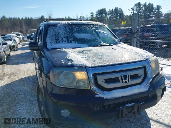 2011 Honda Pilot EX-L with VIN 5FNYF4H69BB051972, listed as a IAAI auction lot 41365646 with 228,123 mi miles and . Bid and sale history available at carsss.com. Image 12.