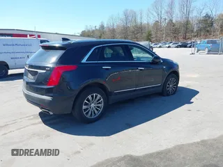 2017 Cadillac XT5 Luxury AWD z VIN 1GYKNDRS6HZ325727, wystawiony jako IAAI lot #41900538 z przebiegiem 132 375 mil mil oraz . Historia ofert i sprzedaży dostępna na DreamBid. Obrazek 4.