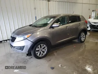 2015 Kia Sportage LX with VIN KNDPB3AC1F7707286, listed as a Copart auction lot 53294075 with 179,853 mi miles and Non Repairable. Bid and sale history available at DreamBid. Image 1.