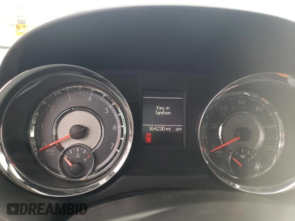 2014 Chrysler Town & Country Touring with VIN 2C4RC1BG9ER157859, listed as a Copart auction lot 53154205 with 164,230 mi miles and Salvage Title. Bid and sale history available at carsss.com. Image 9.