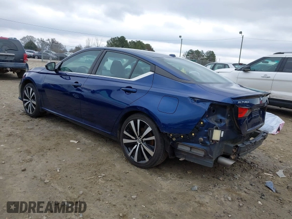 2019 Nissan Altima SR with VIN 1N4BL4CV4KC129249, listed as a IAAI auction lot 41392193 with 133,197 mi miles and . Bid and sale history available at carsss.com. Image 3.