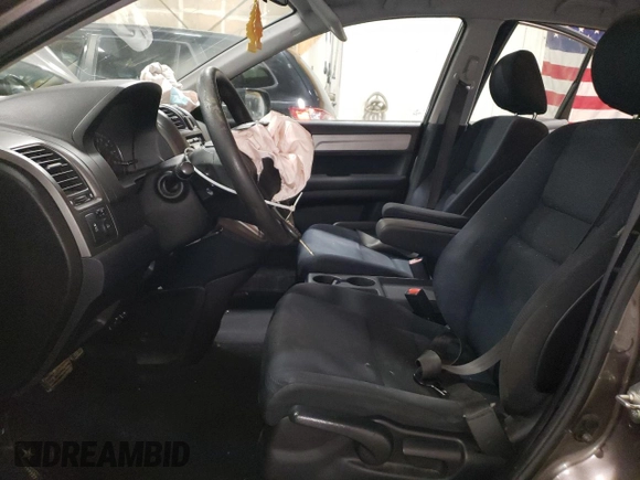 2011 Honda CR-V LX z VIN 3CZRE3H38BG704612, wystawiony jako Copart lot #53729555 z przebiegiem 100 947 mil mil oraz Szkoda całkowita • Salvage title. Historia ofert i sprzedaży dostępna na DreamBid. Obrazek 7.