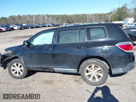 2013 Toyota Highlander with VIN 5TDZA3EH8DS046618, listed as a IAAI auction lot 41223251 with 148,568 mi miles and . Bid and sale history available at DreamBid. Image 14.