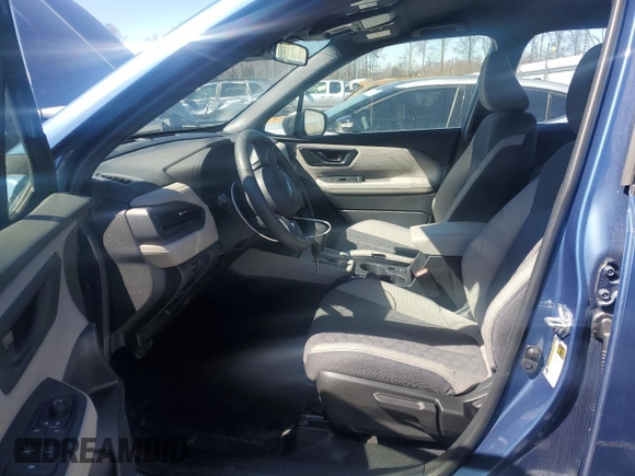2025 Subaru Forester z VIN JF2SLDAC5SH405874, wystawiony jako Copart lot #52766555 z przebiegiem Nie podano mil oraz Szkoda całkowita • Salvage title. Historia ofert i sprzedaży dostępna na DreamBid. Obrazek 7.