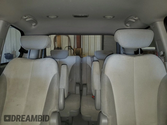 2010 Kia Sedona LX with VIN KNDMG4C30A6326681, listed as a Copart auction lot 74741604 with 149,840 mi miles and Clean Title. Bid and sale history available at carsss.com. Image 10.