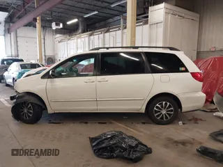 2007 Toyota Sienna CE with VIN 5TDZK23C07S008562, listed as a IAAI auction lot 41517454 with 217,987 mi miles and . Bid and sale history available at DreamBid. Image 15.