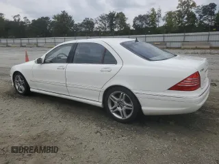 2006 Mercedes-Benz S-Class 4.3L with VIN WDBNG70J46A474165, listed as a Copart auction lot 71414334 with 152,755 mi miles and Salvage Title. Bid and sale history available at carsss.com. Image 2.