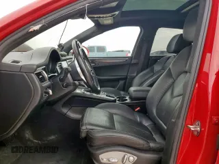 2017 Porsche Macan S z VIN WP1AB2A57HLB19788, wystawiony jako Copart lot #61986475 z przebiegiem Nie podano mil oraz Szkoda całkowita • Salvage title. Historia ofert i sprzedaży dostępna na DreamBid. Obrazek 7.