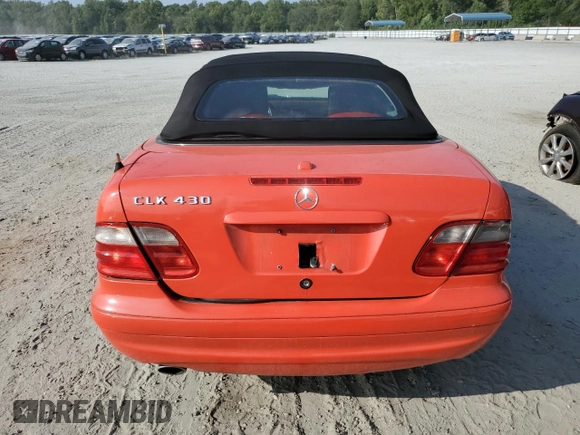 2003 Mercedes-Benz CLK 320 z VIN WDBLK65G03T130572, wystawiony jako Copart lot #68044774 z przebiegiem 146 858 mil mil oraz Szkoda całkowita • Salvage title. Historia ofert i sprzedaży dostępna na DreamBid. Obrazek 6.