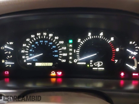 1998 Lexus LX 470 with VIN JT6HT00W3W0001352, listed as a IAAI auction lot 41882901 with 226,917 mi miles and . Bid and sale history available at DreamBid. Image 7.