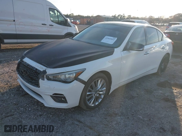 2018 Infiniti Q50 Sport with VIN JN1EV7APXJM362748, listed as a IAAI auction lot 41443052 with 77,897 mi miles and . Bid and sale history available at carsss.com. Image 2.