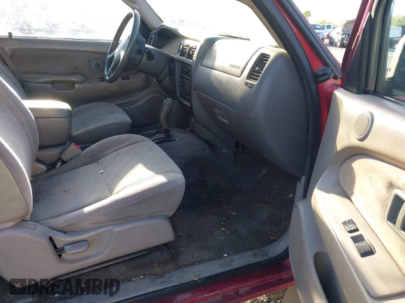 2003 Toyota Tacoma PreRunner with VIN 5TESN92N13Z217262, listed as a IAAI auction lot 41966002 with 249,268 mi miles. Bid and sale history available at carsss.com. Image 5.