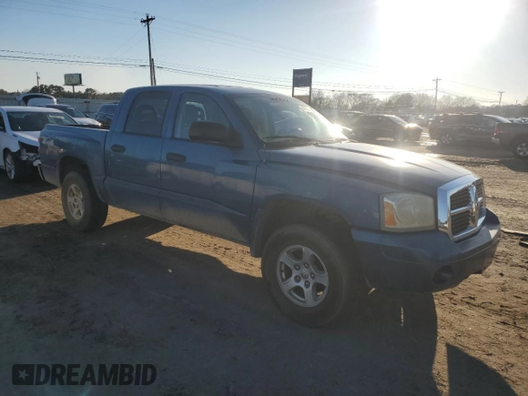 2006 Dodge Dakota SLT with VIN 1D7HW48NX6S503384, listed as a Copart auction lot 46328955 with 89,505 mi miles and Salvage Title. Bid and sale history available at carsss.com. Image 4.