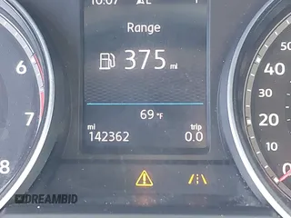 2018 Volkswagen Atlas SE with VIN 1V2DR2CA8JC502499, listed as a IAAI auction lot 41562852 with 142,362 mi miles and . Bid and sale history available at DreamBid. Image 15.