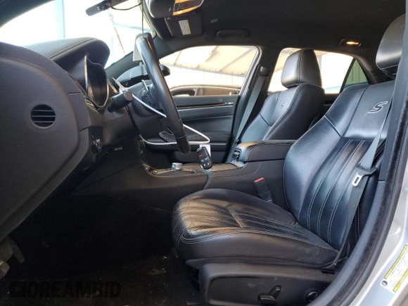 2021 Chrysler 300 with VIN 2C3CCABG4MH524102, listed as a Copart auction lot 50000215 with 82,420 mi miles and Salvage Title. Bid and sale history available at carsss.com. Image 7.