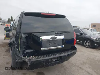 2013 Chevrolet Tahoe LT with VIN 1GNSKBE05DR152825, listed as a IAAI auction lot 41450863 with 157,305 mi miles and . Bid and sale history available at DreamBid. Image 17.
