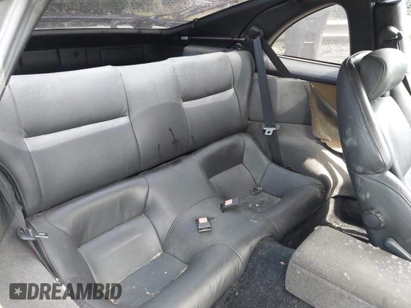 1990 Nissan 300ZX z VIN JN1RZ26A4LX010845, wystawiony jako IAAI lot #42280956 z przebiegiem 157 520 mil mil oraz . Historia ofert i sprzedaży dostępna na DreamBid. Obrazek 8.