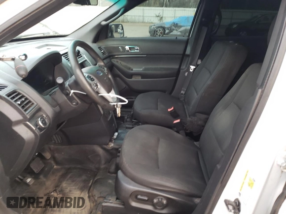 2015 Ford Utility Police Interceptor with VIN 1FM5K8AR7FGC08738, listed as a Copart auction lot 78372454 with 277,199 mi miles and Clean Title. Bid and sale history available at carsss.com. Image 7.