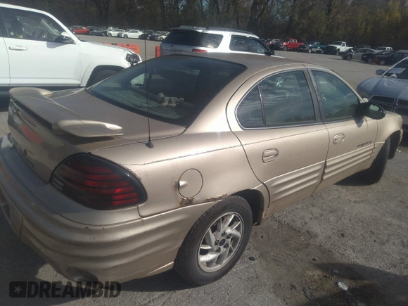 2002 Pontiac Grand Am SE1 with VIN 1G2NF52F72C153984, listed as a IAAI auction lot 34748304 with Not provided miles and . Bid and sale history available at DreamBid. Image 4.