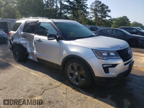 2018 Ford Explorer Sport с VIN 1FM5K8GT7JGC53478, выставлен на аукционе Copart как лот 54151545 с пробегом 97 617 миль миль и Списание • Salvage title. История ставок и продаж доступна на DreamBid. Изображение 4.