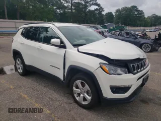 2019 Jeep Compass Latitude z VIN 3C4NJDBB8KT760837, wystawiony jako Copart lot #58399035 z przebiegiem 117 188 mil mil oraz Czysty tytuł • Clean title. Historia ofert i sprzedaży dostępna na DreamBid. Obrazek 4.