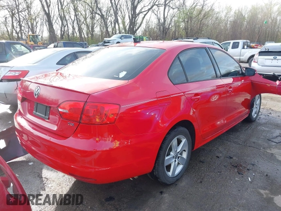 2012 Volkswagen Jetta Sedan TDI w/Premium & Nav with VIN 3VWLL7AJ3CM384729, listed as a IAAI auction lot 41899395 with 130,220 mi miles. Bid and sale history available at carsss.com. Image 4.