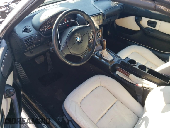 2001 BMW Z3 2.5 z VIN WBACN33461LM02519, wystawiony jako Copart lot #46251135 z przebiegiem 140 328 mil mil oraz Szkody całkowita. Historia ofert i sprzedaży dostępna na DreamBid. Obrazek 8.